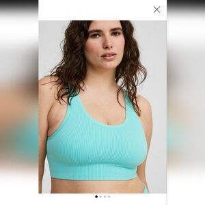 Seamless Scoop Bralette